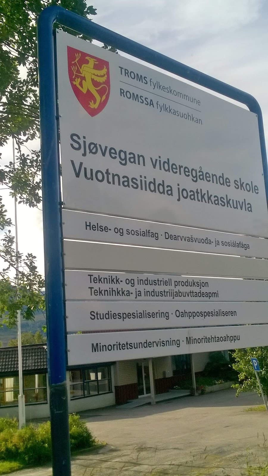 Foto av Sjøvegan videregående skole