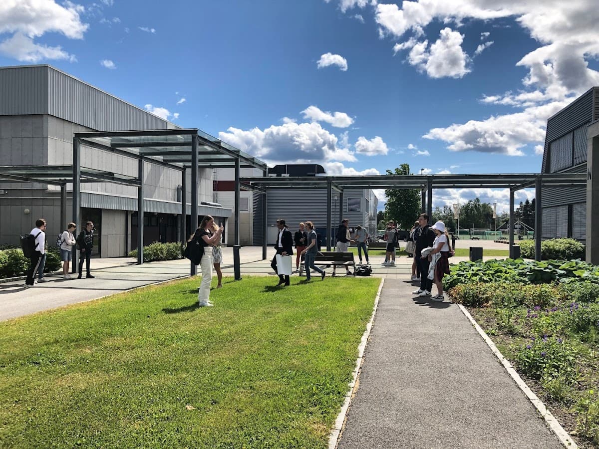 Foto av Bjørkelangen videregående skole