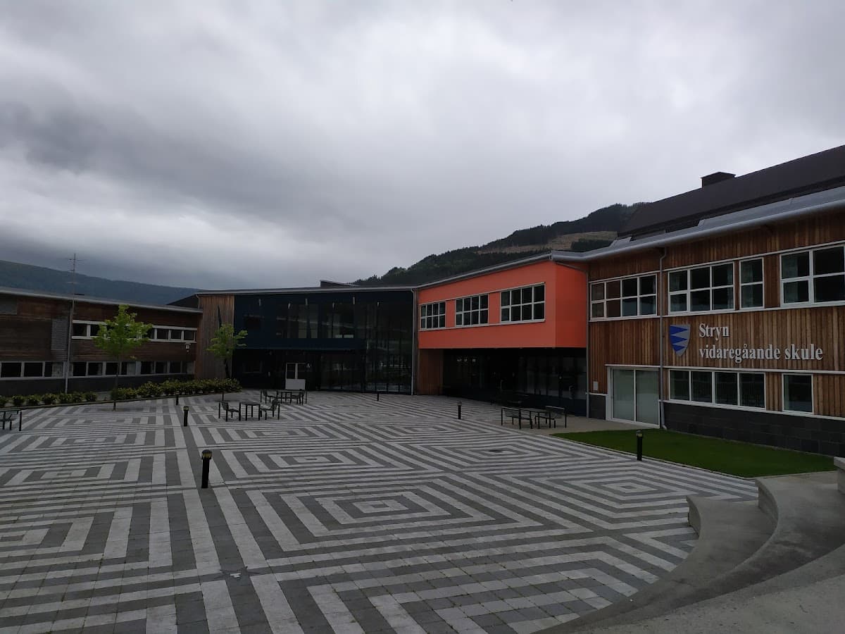 Foto av Stryn vidaregåande skule
