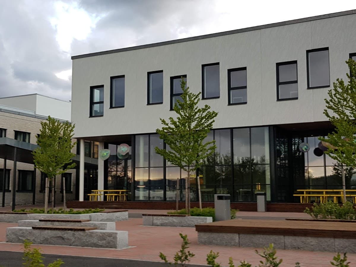 Foto av Lørenskog videregående skole