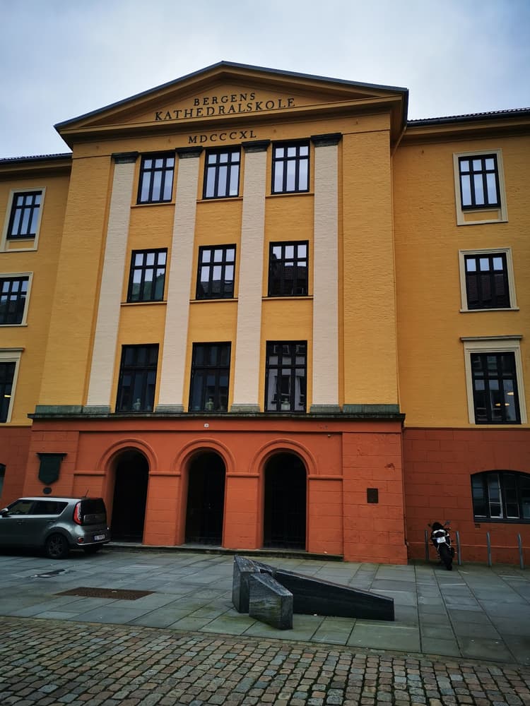 Li skole Bergen – Wikipedia