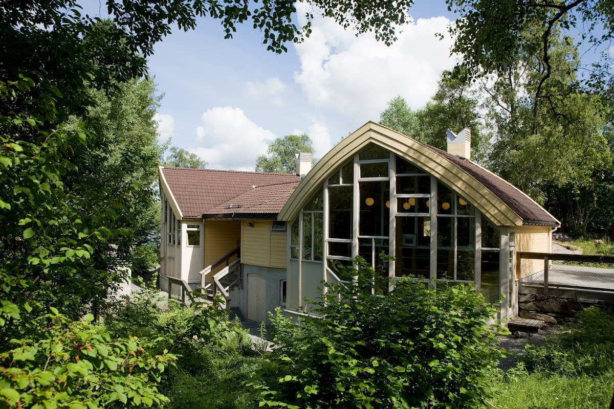 Foto av Steinerskolen på Skjold Helseped Avdeling