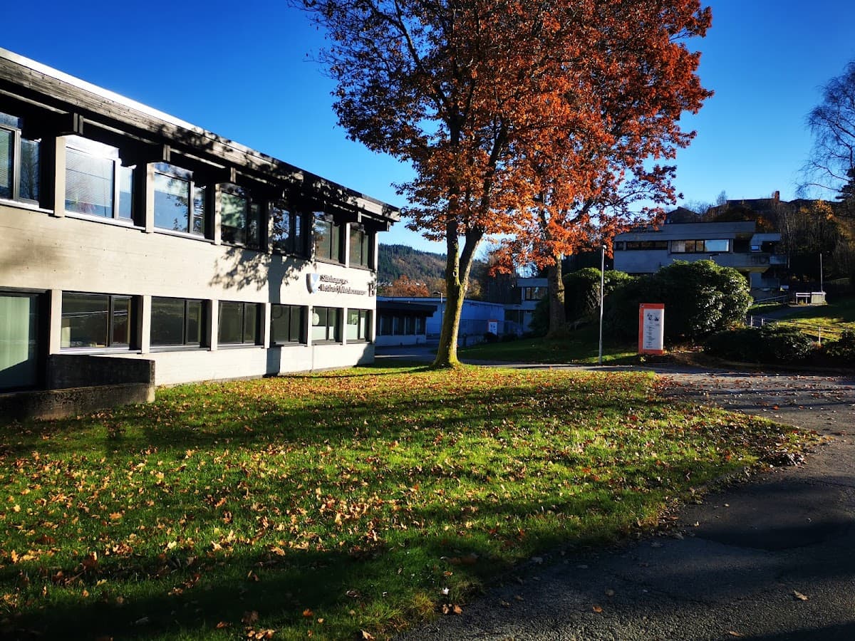 Foto av Slåtthaug videregående skole
