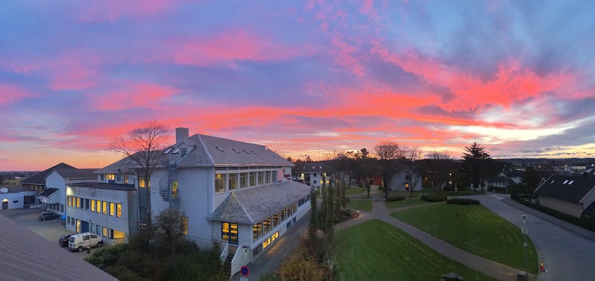 Foto av Tryggheim vidaregåande skule