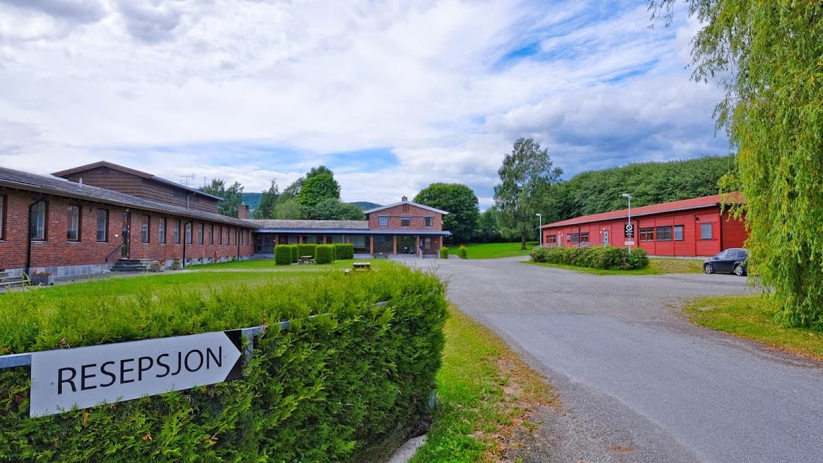 Foto av Briskeby videregående skole AS